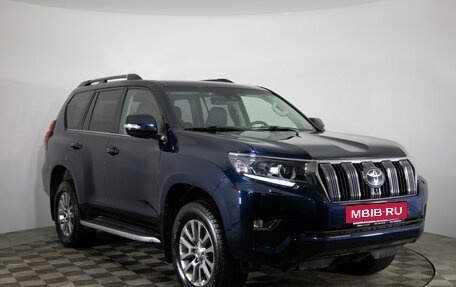 Toyota Land Cruiser Prado 150 рестайлинг 2, 2018 год, 5 599 000 рублей, 3 фотография