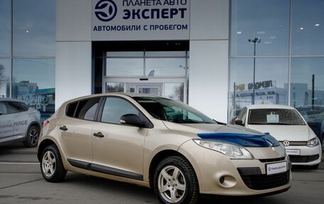 Renault Megane III, 2012 год, 550 000 рублей, 3 фотография