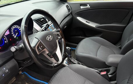 Hyundai Solaris II рестайлинг, 2014 год, 930 000 рублей, 4 фотография