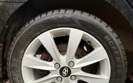 Hyundai Solaris II рестайлинг, 2014 год, 930 000 рублей, 7 фотография