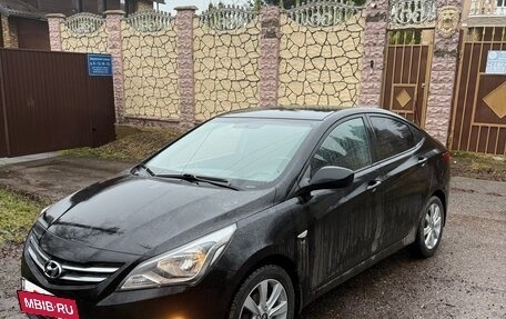 Hyundai Solaris II рестайлинг, 2014 год, 930 000 рублей, 12 фотография
