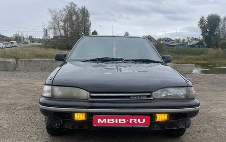 Toyota Carina, 1989 год, 180 000 рублей, 1 фотография