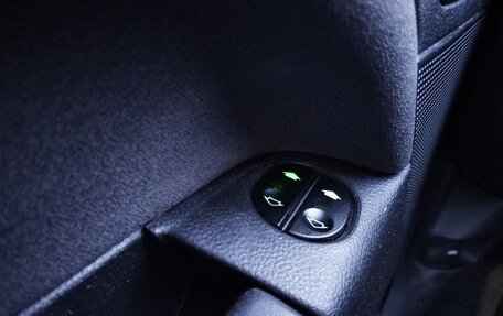 Ford Fiesta, 2006 год, 330 000 рублей, 13 фотография