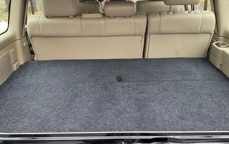 Toyota Land Cruiser 100 рестайлинг 2, 2003 год, 2 600 000 рублей, 7 фотография