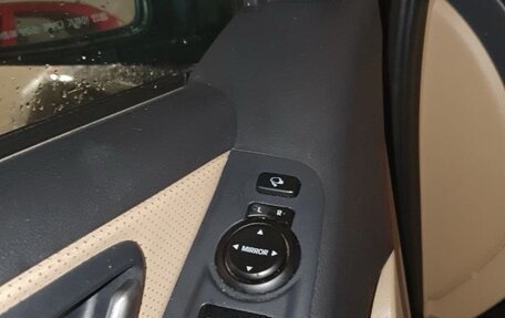 Hyundai Grand Starex Grand Starex I рестайлинг 2, 2011 год, 1 550 000 рублей, 7 фотография