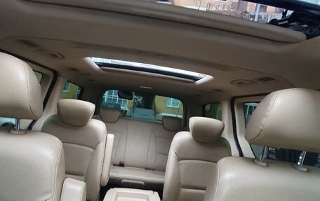 Hyundai Grand Starex Grand Starex I рестайлинг 2, 2011 год, 1 550 000 рублей, 11 фотография