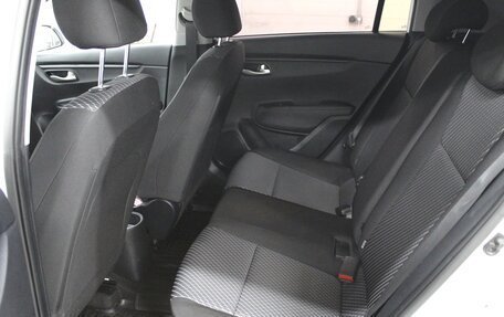 KIA Rio IV, 2019 год, 1 450 000 рублей, 10 фотография