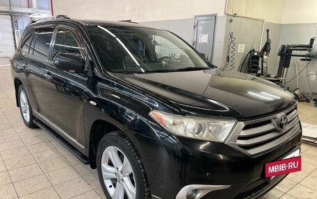 Toyota Highlander III, 2011 год, 1 699 000 рублей, 5 фотография