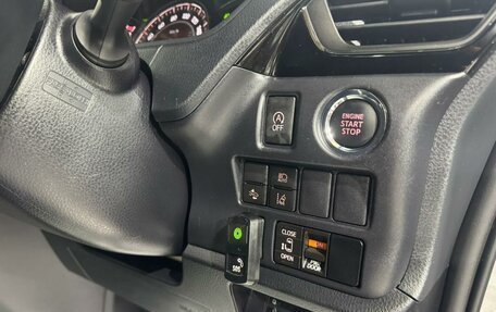 Toyota Esquire I, 2019 год, 2 800 000 рублей, 21 фотография