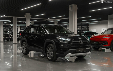 Toyota RAV4, 2025 год, 4 220 000 рублей, 2 фотография