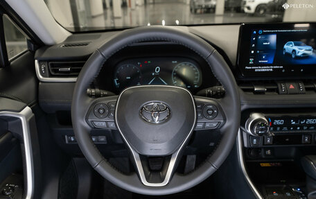 Toyota RAV4, 2025 год, 4 220 000 рублей, 11 фотография