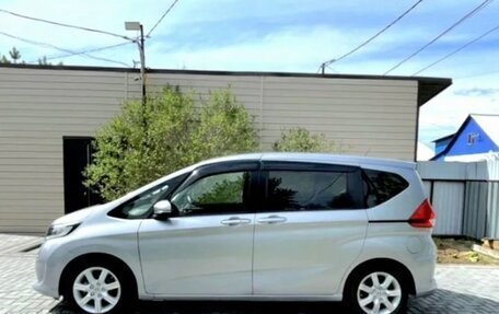 Honda Freed II, 2018 год, 1 450 000 рублей, 5 фотография