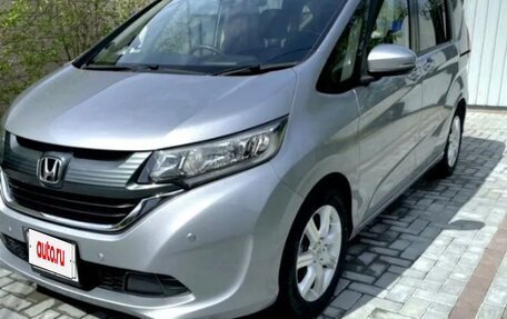 Honda Freed II, 2018 год, 1 450 000 рублей, 2 фотография