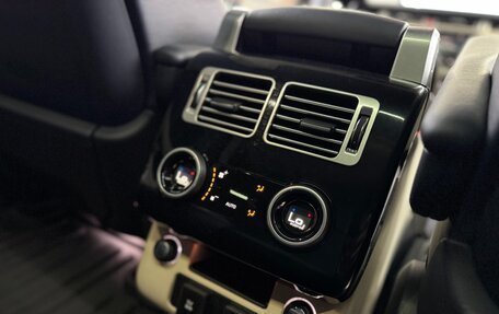 Land Rover Range Rover IV рестайлинг, 2018 год, 6 750 000 рублей, 29 фотография