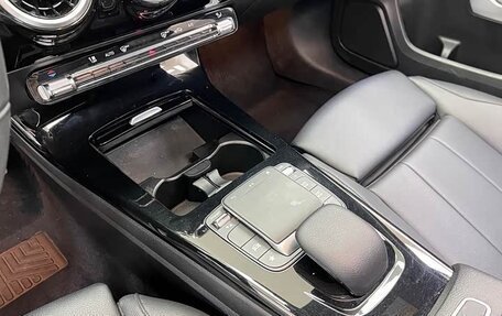 Mercedes-Benz A-Класс, 2022 год, 2 230 000 рублей, 14 фотография