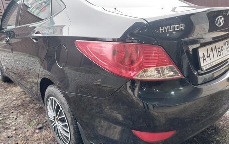 Hyundai Solaris II рестайлинг, 2013 год, 725 000 рублей, 8 фотография