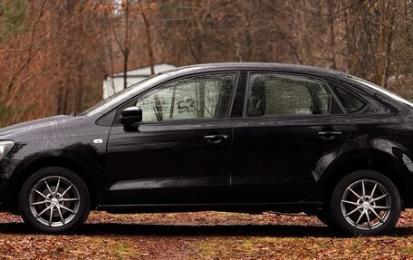 Volkswagen Polo VI (EU Market), 2011 год, 680 000 рублей, 12 фотография