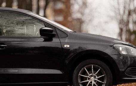 Volkswagen Polo VI (EU Market), 2011 год, 680 000 рублей, 16 фотография