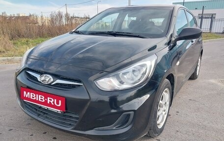 Hyundai Solaris II рестайлинг, 2013 год, 699 000 рублей, 2 фотография