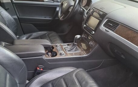 Volkswagen Touareg III, 2013 год, 2 900 000 рублей, 8 фотография