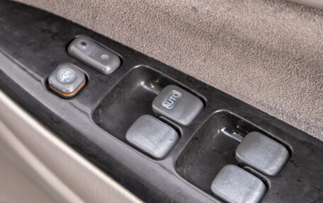 Toyota Prius IV XW50, 2002 год, 399 000 рублей, 10 фотография