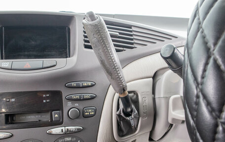 Toyota Prius IV XW50, 2002 год, 399 000 рублей, 16 фотография