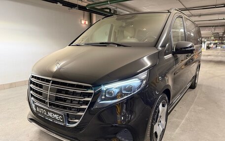 Mercedes-Benz V-Класс, 2025 год, 17 300 000 рублей, 3 фотография