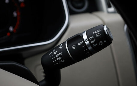 Land Rover Range Rover IV рестайлинг, 2019 год, 7 599 000 рублей, 23 фотография