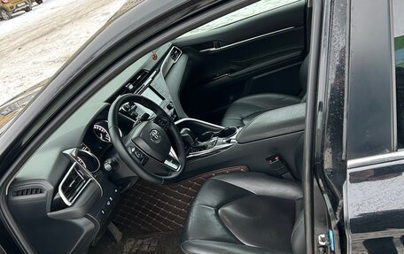 Toyota Camry, 2019 год, 1 920 000 рублей, 8 фотография