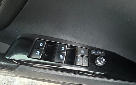 Toyota Camry, 2019 год, 1 920 000 рублей, 15 фотография