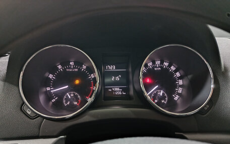 Skoda Yeti I рестайлинг, 2014 год, 1 250 000 рублей, 12 фотография