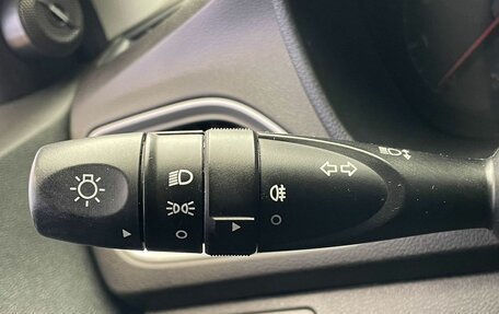 Hyundai Solaris II рестайлинг, 2017 год, 977 000 рублей, 7 фотография