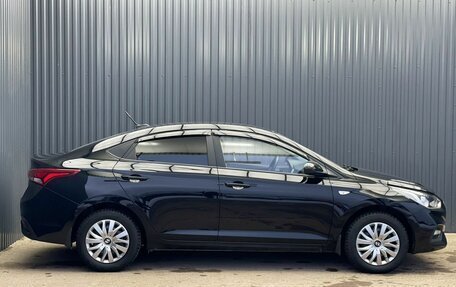 Hyundai Solaris II рестайлинг, 2017 год, 977 000 рублей, 25 фотография