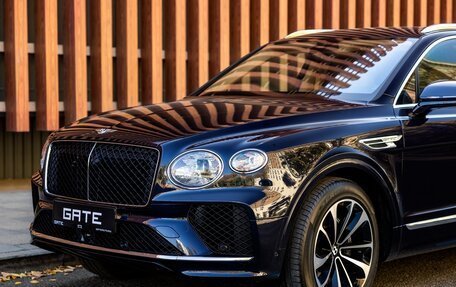 Bentley Bentayga I, 2025 год, 42 700 000 рублей, 9 фотография