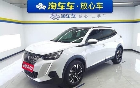 Peugeot 2008 II, 2020 год, 1 091 000 рублей, 2 фотография