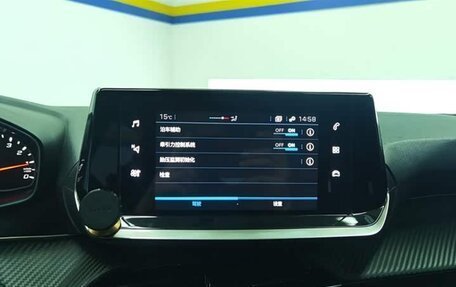 Peugeot 2008 II, 2020 год, 1 091 000 рублей, 13 фотография