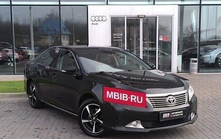 Toyota Camry, 2012 год, 1 390 000 рублей, 3 фотография