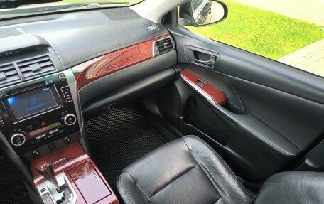 Toyota Camry, 2012 год, 1 390 000 рублей, 18 фотография