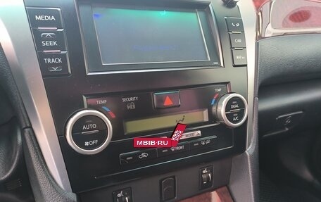 Toyota Camry, 2012 год, 1 390 000 рублей, 21 фотография