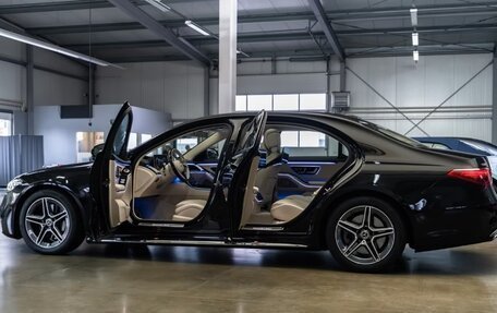 Mercedes-Benz S-Класс, 2025 год, 31 000 000 рублей, 16 фотография