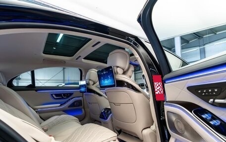 Mercedes-Benz S-Класс, 2025 год, 31 000 000 рублей, 12 фотография