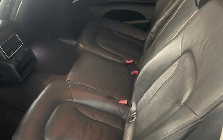 Audi Q7, 2012 год, 2 400 000 рублей, 11 фотография