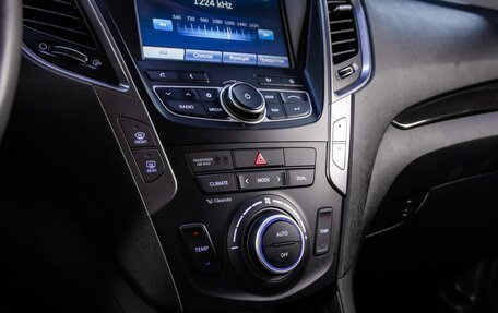 Hyundai Santa Fe III рестайлинг, 2015 год, 1 865 000 рублей, 14 фотография