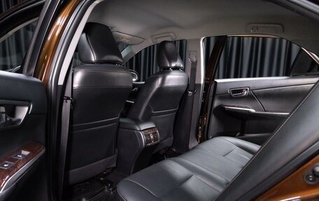 Toyota Camry, 2017 год, 2 100 000 рублей, 17 фотография