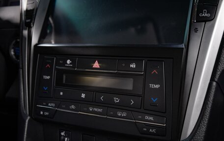 Toyota Camry, 2017 год, 2 100 000 рублей, 24 фотография