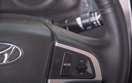 Hyundai Solaris II рестайлинг, 2011 год, 799 000 рублей, 9 фотография