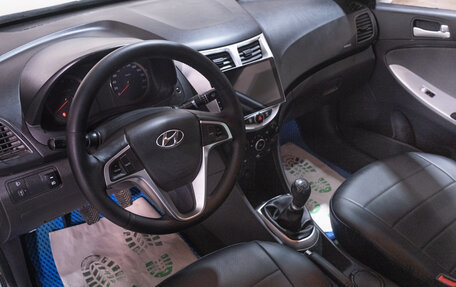 Hyundai Solaris II рестайлинг, 2011 год, 799 000 рублей, 15 фотография