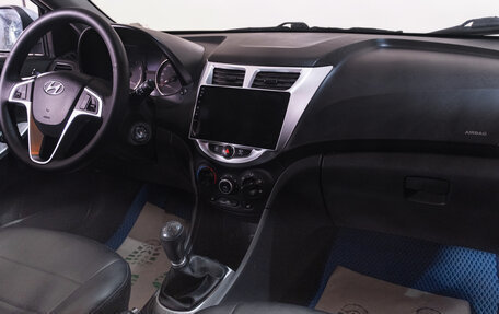 Hyundai Solaris II рестайлинг, 2011 год, 799 000 рублей, 17 фотография