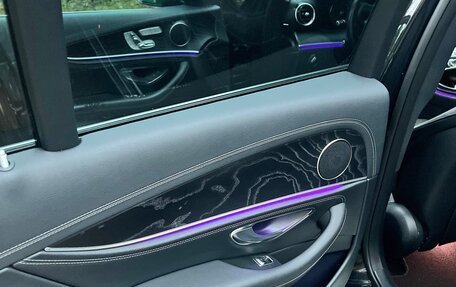 Mercedes-Benz E-Класс, 2016 год, 2 850 000 рублей, 8 фотография