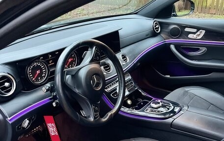 Mercedes-Benz E-Класс, 2016 год, 2 850 000 рублей, 7 фотография